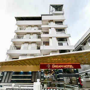 Capital O 30549 D Hotel Kochi